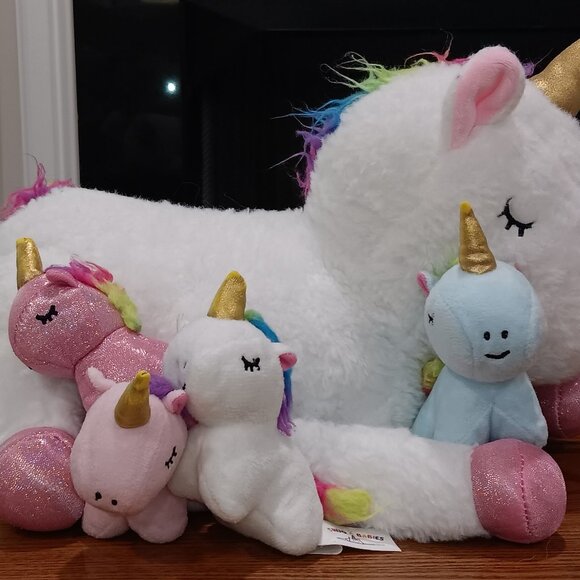 Snug a babies Unicorn - Picture 1 of 5